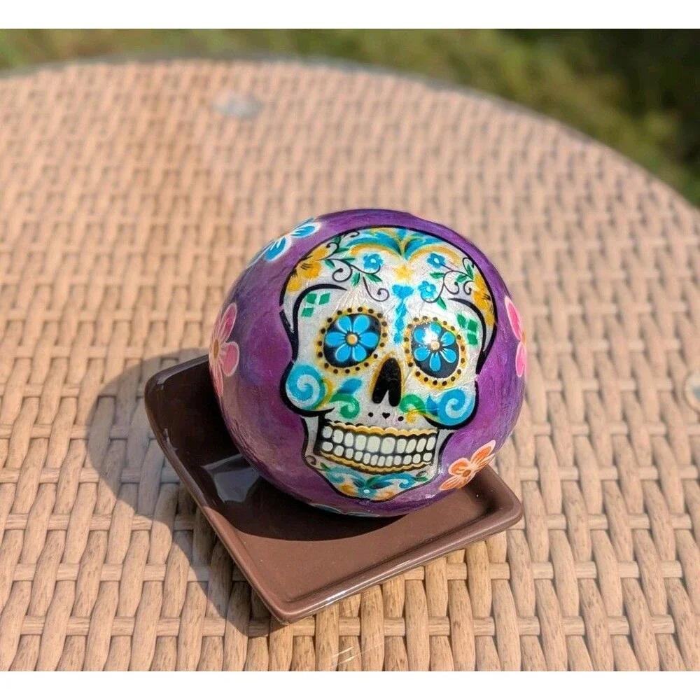 Pier 1 Day of the Dead Sugar Skulls LOT OF 8 Decorative Balls Halloween Skulls‎